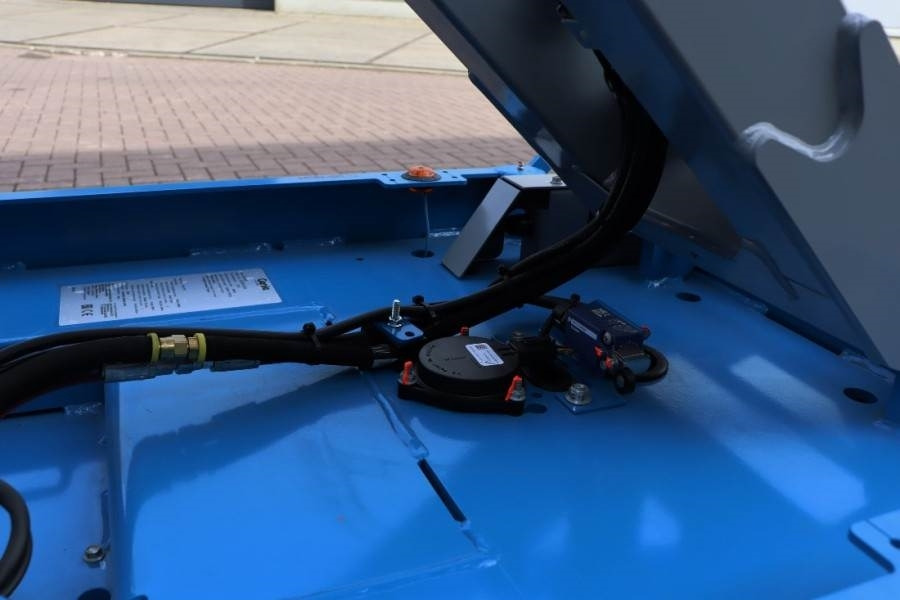 Scissor lift Genie GS1932 E-Drive New And Available Directly From Sto: picture 7