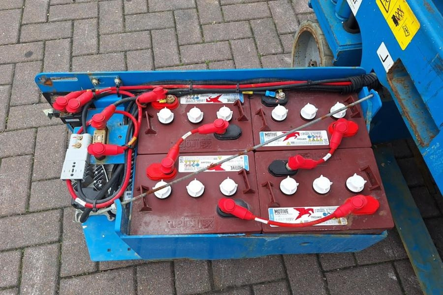 Genie GS1932 E-Drive Several In Stock, 8m Working Height - Scissor lift: picture 4 Genie GS1932 E-Drive Several In Stock, 8m Working Height - Scissor lift: picture 4