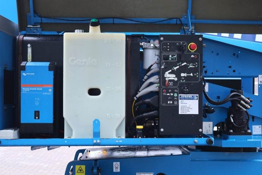 Telescopic boom Genie S45 Valid inspection, *Guarantee! Diesel, 4x4 Driv: picture 11