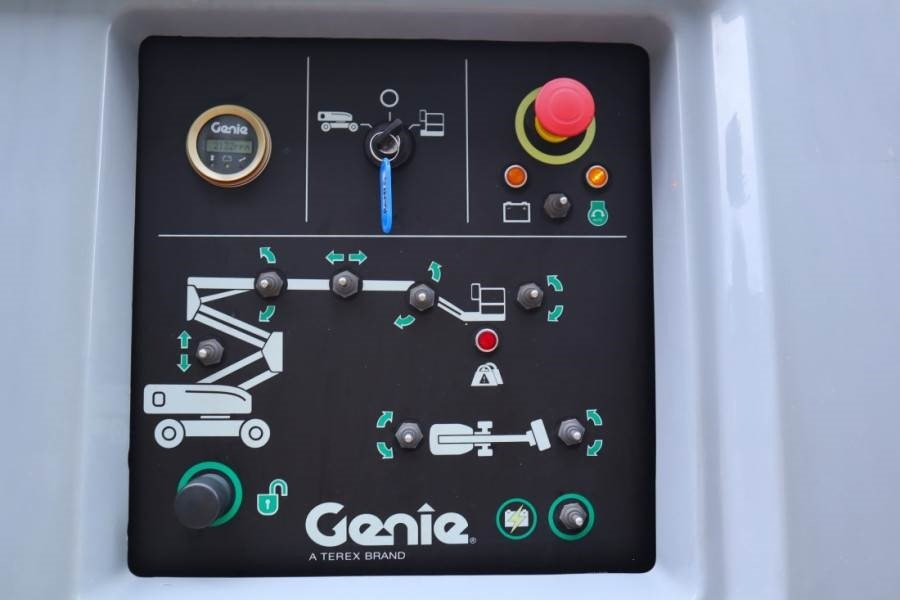 Genie Z60/37FE Guarantee! Hybrid, 4x4 Drive, 20m Working - Articulated boom: picture 4 Genie Z60/37FE Guarantee! Hybrid, 4x4 Drive, 20m Working - Articulated boom: picture 4