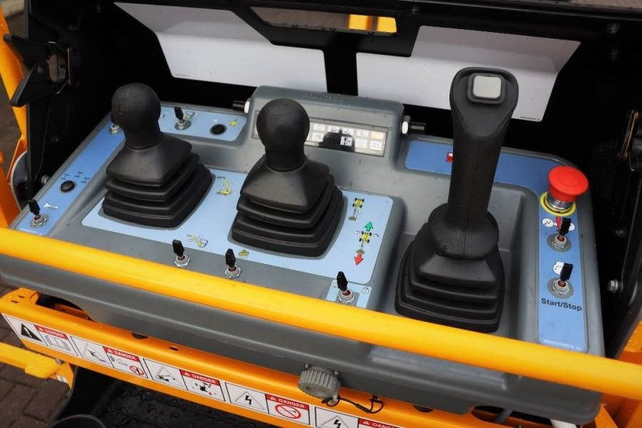 Haulotte HT23RTJ O Valid Inspection, *Guarantee! Diesel, 4x - Telescopic boom: picture 4 Haulotte HT23RTJ O Valid Inspection, *Guarantee! Diesel, 4x - Telescopic boom: picture 4