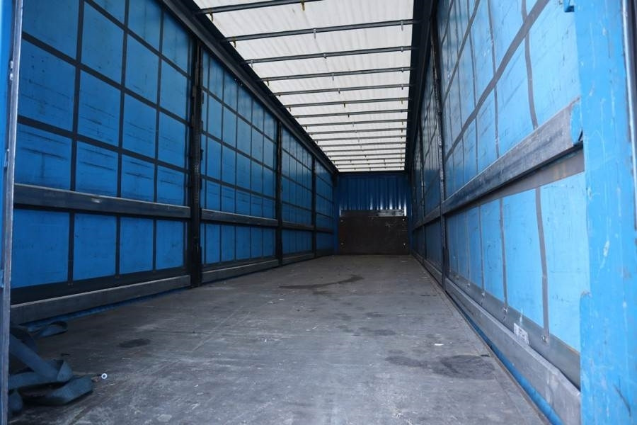 Krone SD Dutch Registration, 3-Axle, Lift Axle, Air Susp - Curtainsider trailer: picture 3 Krone SD Dutch Registration, 3-Axle, Lift Axle, Air Susp - Curtainsider trailer: picture 3