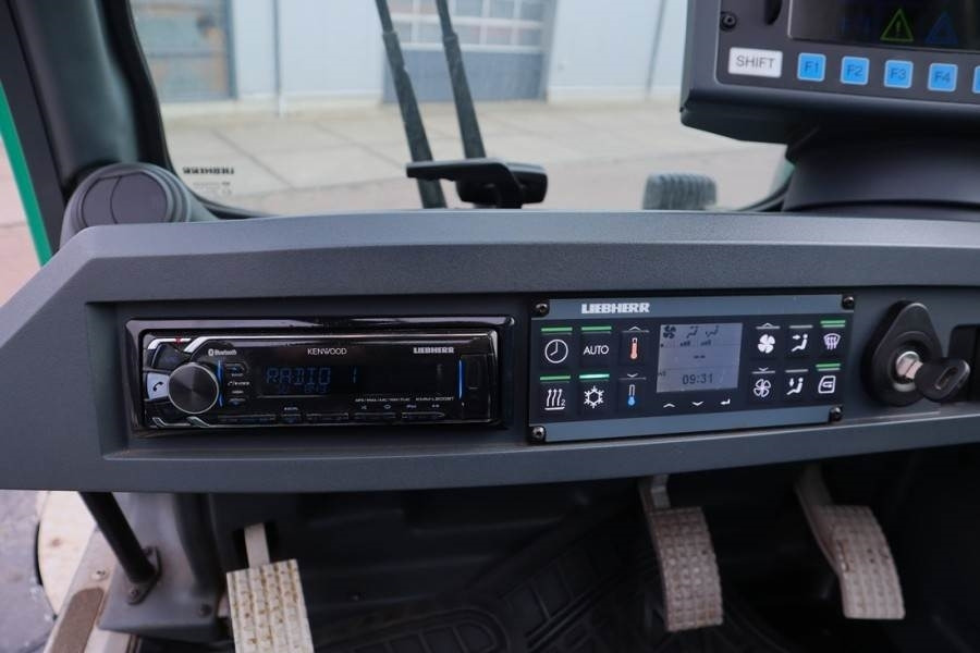 Leasing of Liebherr LTM1050-3.1 6x6x6 Drive, VarioBase, 50t Capacity, Liebherr LTM1050-3.1 6x6x6 Drive, VarioBase, 50t Capacity,: picture 19 Leasing of Liebherr LTM1050-3.1 6x6x6 Drive, VarioBase, 50t Capacity, Liebherr LTM1050-3.1 6x6x6 Drive, VarioBase, 50t Capacity,: picture 19