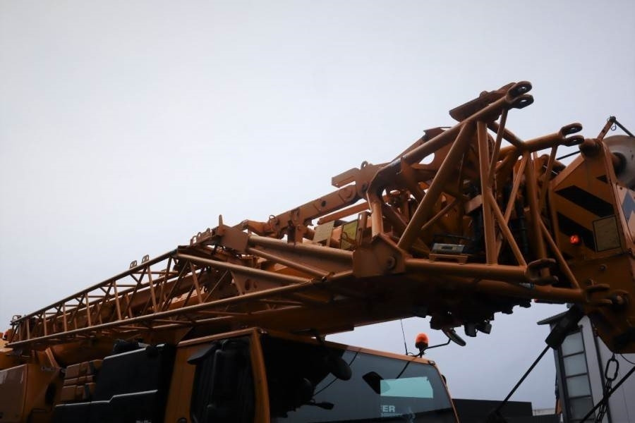 Leasing of Liebherr LTM1070-4.2 Dutch Vehicle Registration, Valid Insp  Liebherr LTM1070-4.2 Dutch Vehicle Registration, Valid Insp: picture 10