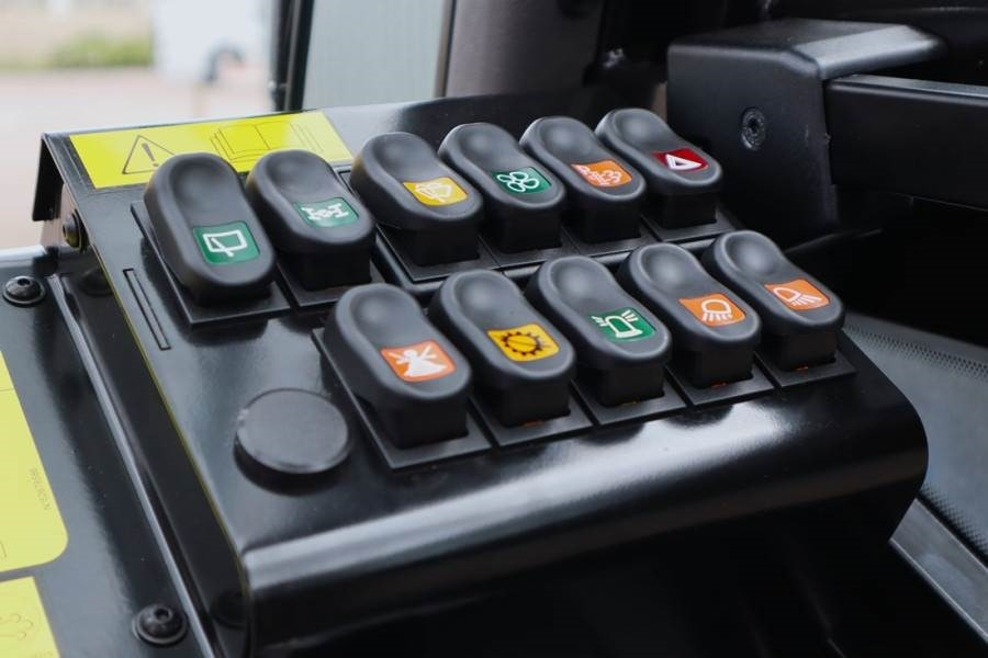 Leasing of Manitou M30-4 Valid inspection, *Guarantee! Diesel, 4x4 Dr  Manitou M30-4 Valid inspection, *Guarantee! Diesel, 4x4 Dr: picture 9