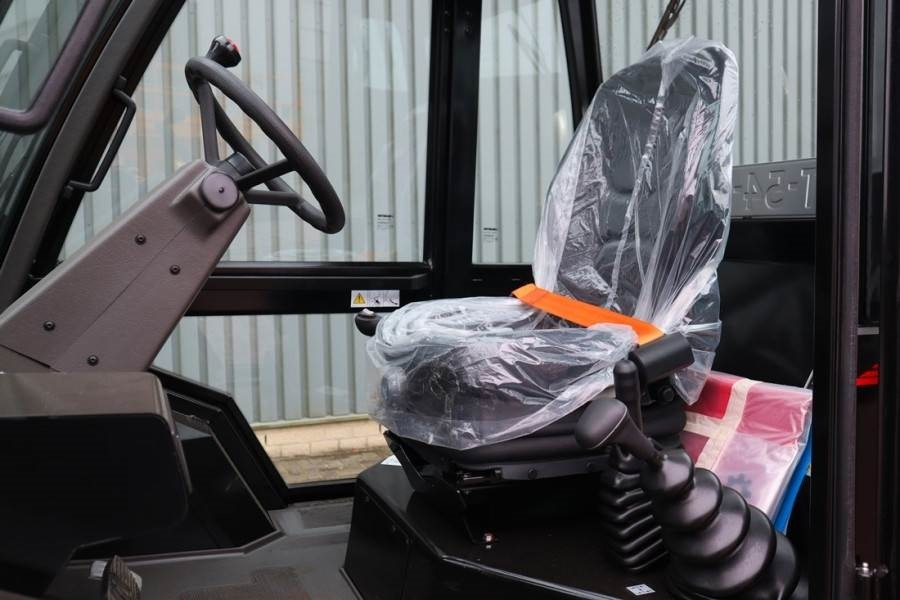 Leasing of Manitou M50-4 Valid Inspection, *Guarantee, Diesel, 4x4 Dr  Manitou M50-4 Valid Inspection, *Guarantee, Diesel, 4x4 Dr: picture 11