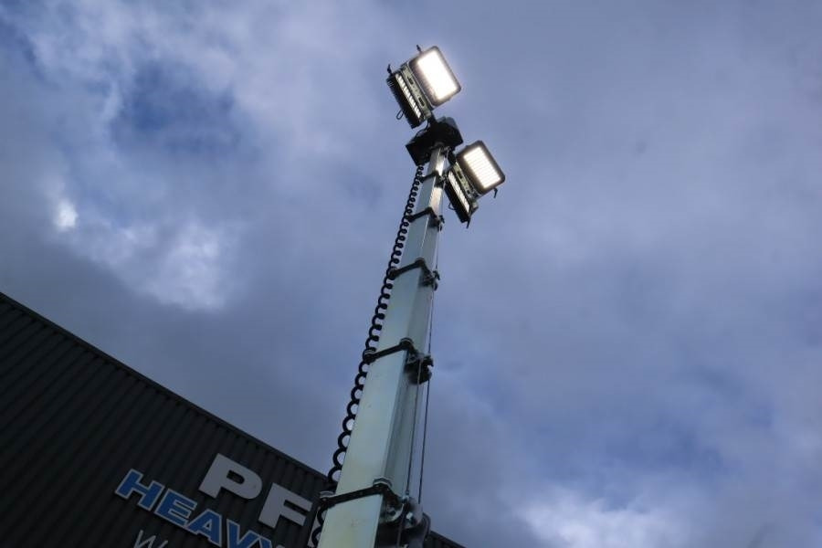 Lighting tower Trime X-BOX 4x320 LED Valid inspection, *Guarantee: picture 12