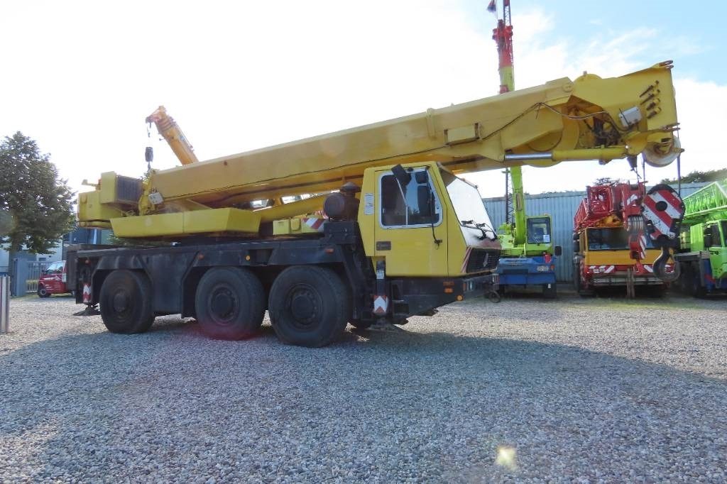 Grove GMK 3050 - All terrain crane: picture 2 Grove GMK 3050 - All terrain crane: picture 2