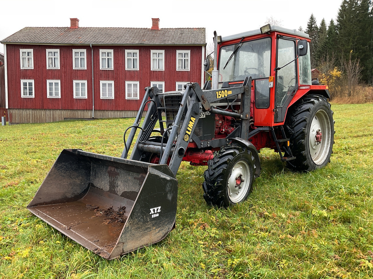 Belarus MTS 825 - Farm tractor: picture 1 Belarus MTS 825 - Farm tractor: picture 1
