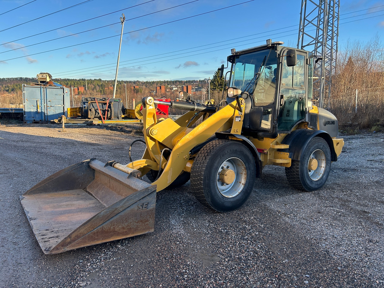 CAT 908H - Wheel loader: picture 1 CAT 908H - Wheel loader: picture 1