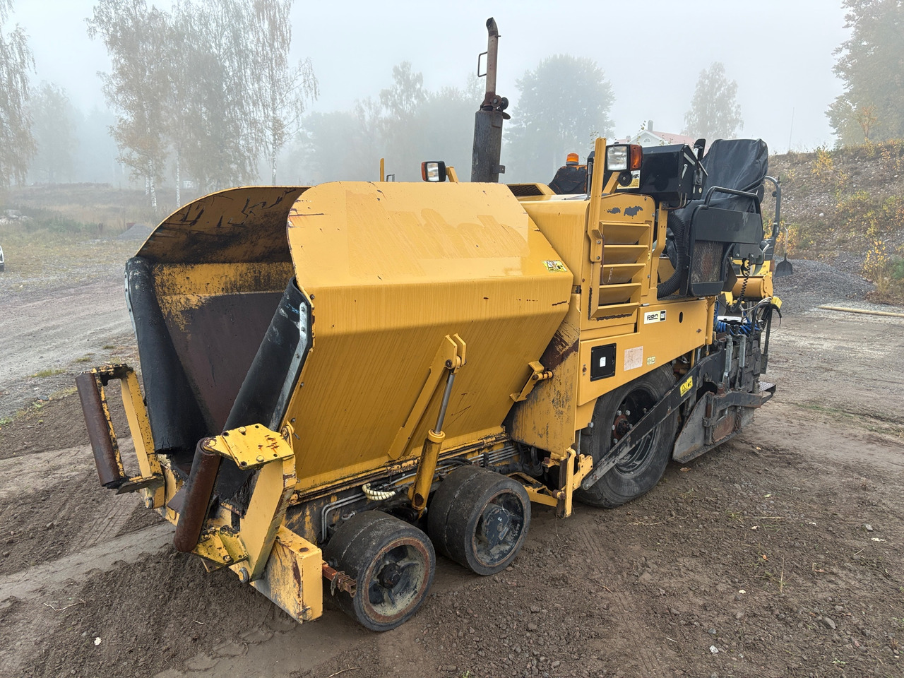 CAT AP300 - Asphalt paver: picture 1 CAT AP300 - Asphalt paver: picture 1