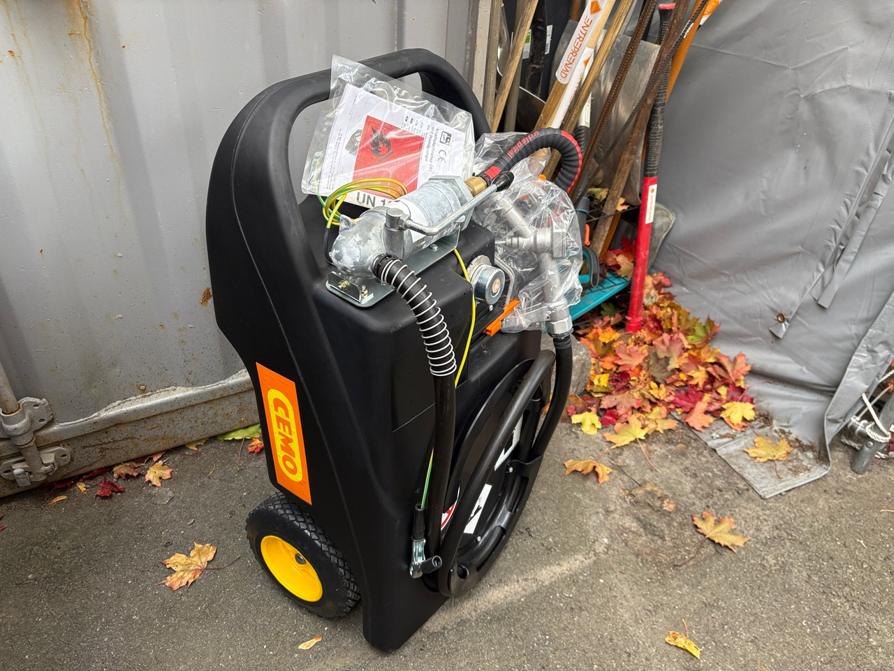 Cemo 60 liter - Construction equipment: picture 1 Cemo 60 liter - Construction equipment: picture 1