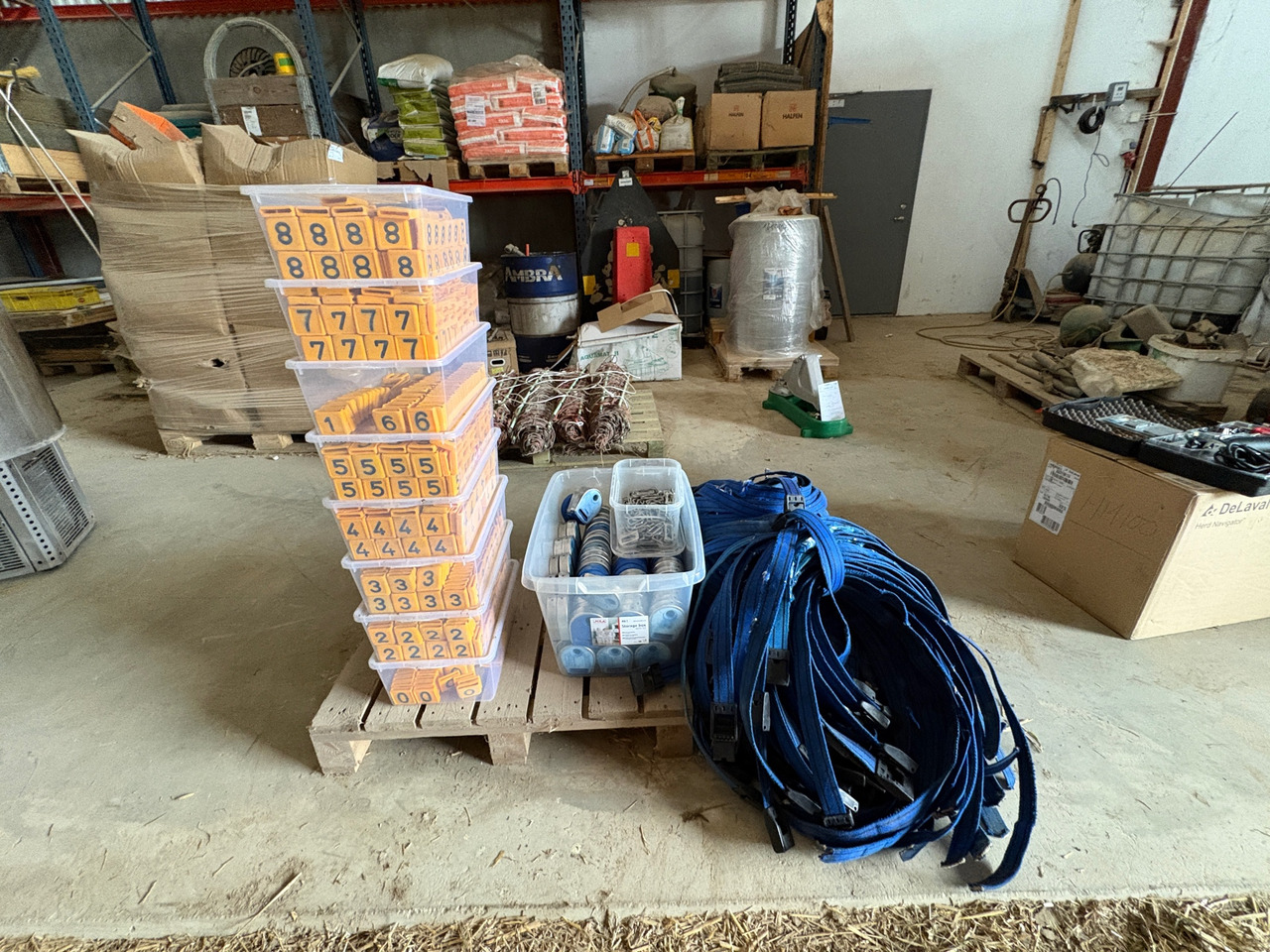 DeLaval  - Livestock equipment: picture 1 DeLaval  - Livestock equipment: picture 1