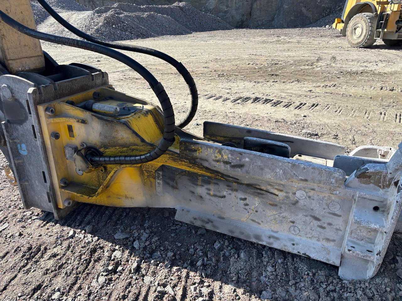 Epiroc HB 3100 dust - Construction equipment: picture 1 Epiroc HB 3100 dust - Construction equipment: picture 1