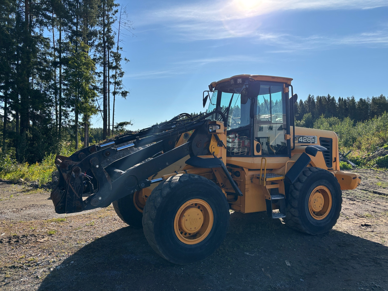 JCB 426E - Wheel loader: picture 1 JCB 426E - Wheel loader: picture 1