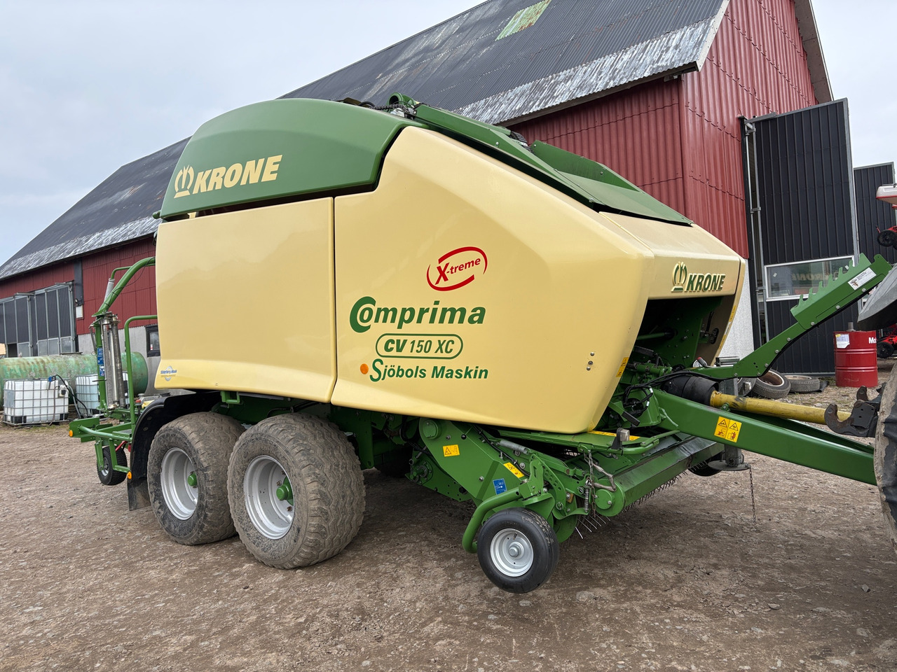Krone Comprima CV 150 XC - Round baler: picture 1 Krone Comprima CV 150 XC - Round baler: picture 1