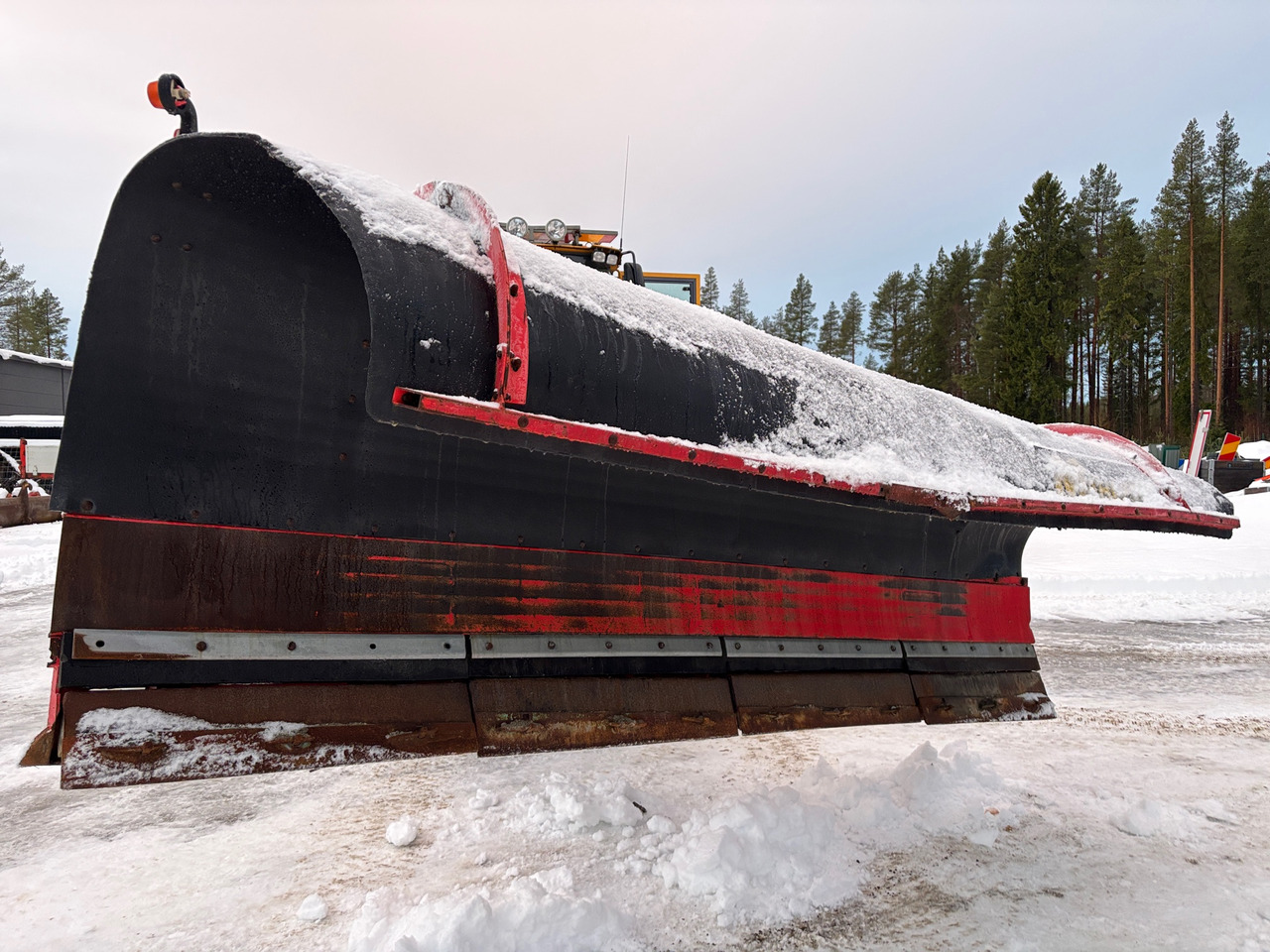 Mählers Rossö 2000 37 KP - Snow plough: picture 1 Mählers Rossö 2000 37 KP - Snow plough: picture 1