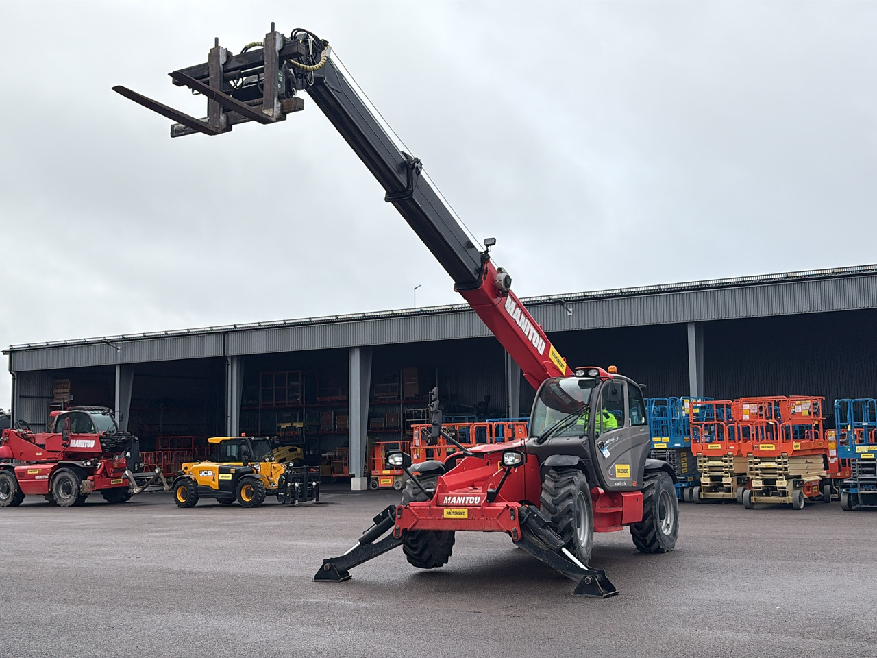 Manitou MT1440 Comfort - Telescopic handler: picture 1 Manitou MT1440 Comfort - Telescopic handler: picture 1