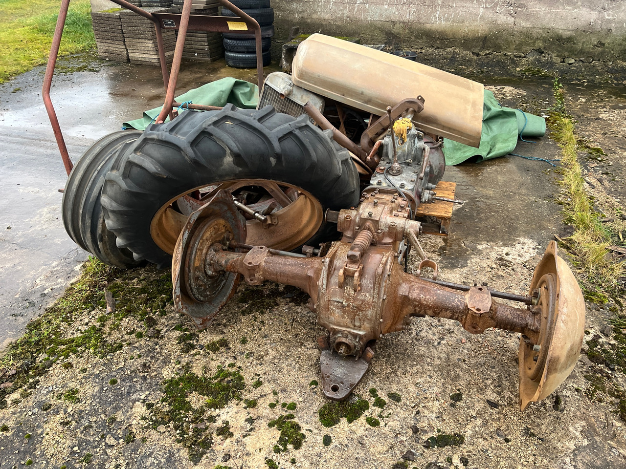 Massey Ferguson Grålle TEA-20 - Farm tractor: picture 1 Massey Ferguson Grålle TEA-20 - Farm tractor: picture 1