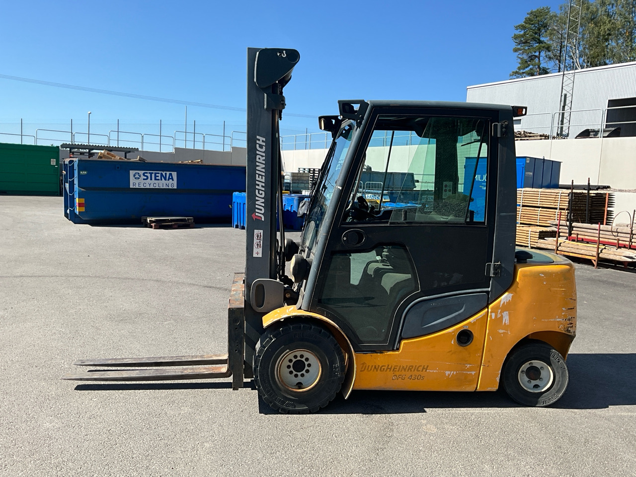 Jungheinrich DFG 430s - Material handling equipment: picture 1 Jungheinrich DFG 430s - Material handling equipment: picture 1