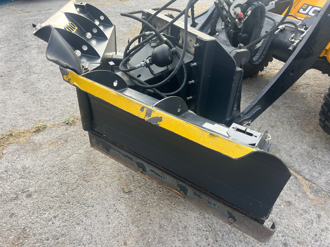 Mito 2,4 m - Snow plough: picture 1 Mito 2,4 m - Snow plough: picture 1