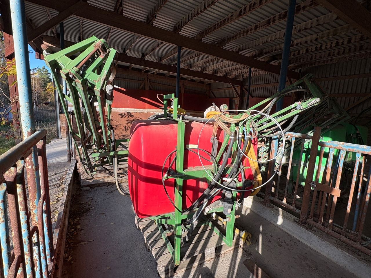 Moteska M800 - Sprayer: picture 1 Moteska M800 - Sprayer: picture 1