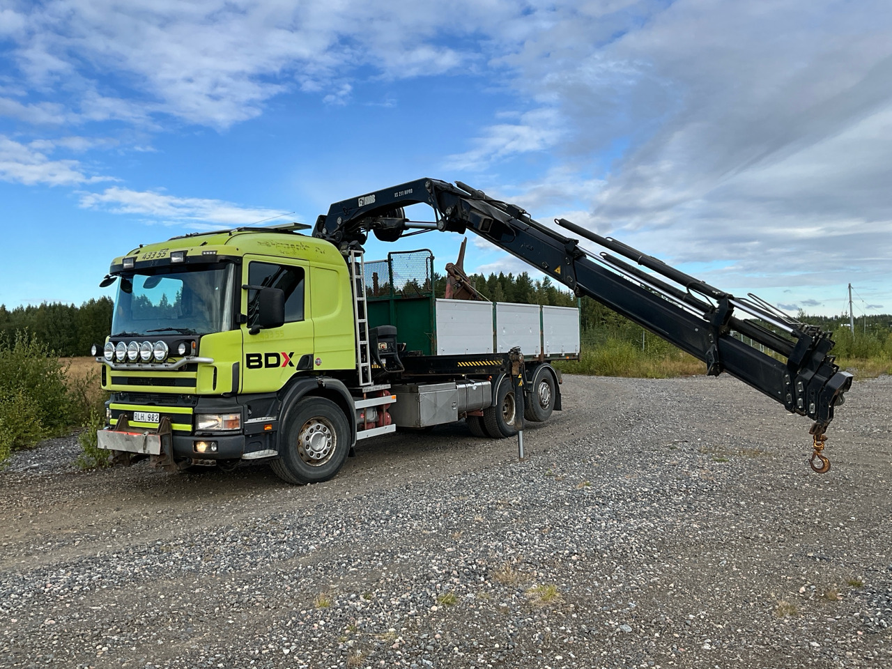 Scania P114GB 6X2 - Crane truck: picture 1 Scania P114GB 6X2 - Crane truck: picture 1