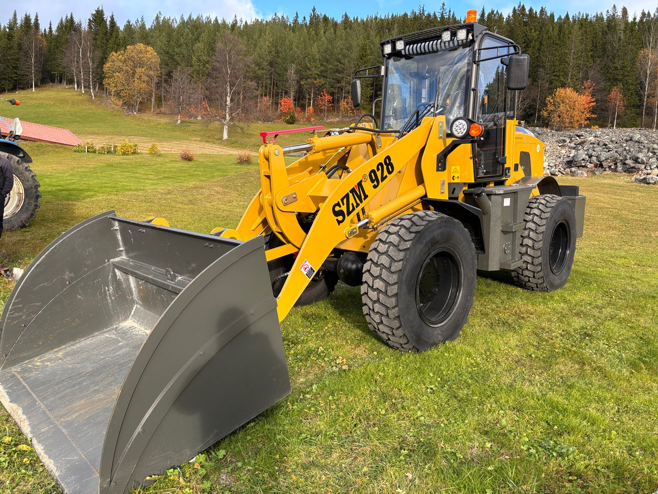 Szm 928 - Wheel loader: picture 1 Szm 928 - Wheel loader: picture 1