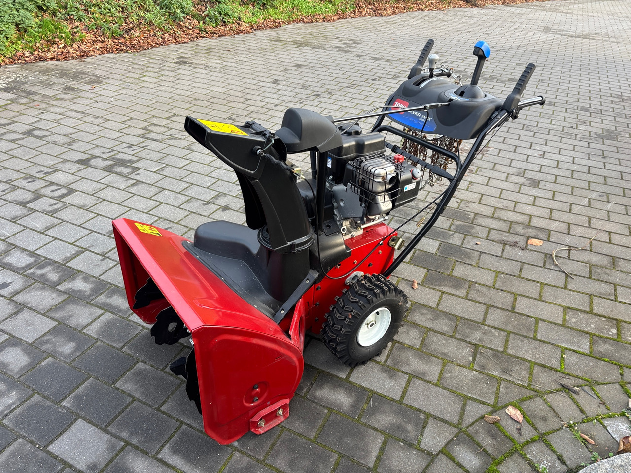 Toro Power Max 826 O - Snow blower: picture 1 Toro Power Max 826 O - Snow blower: picture 1