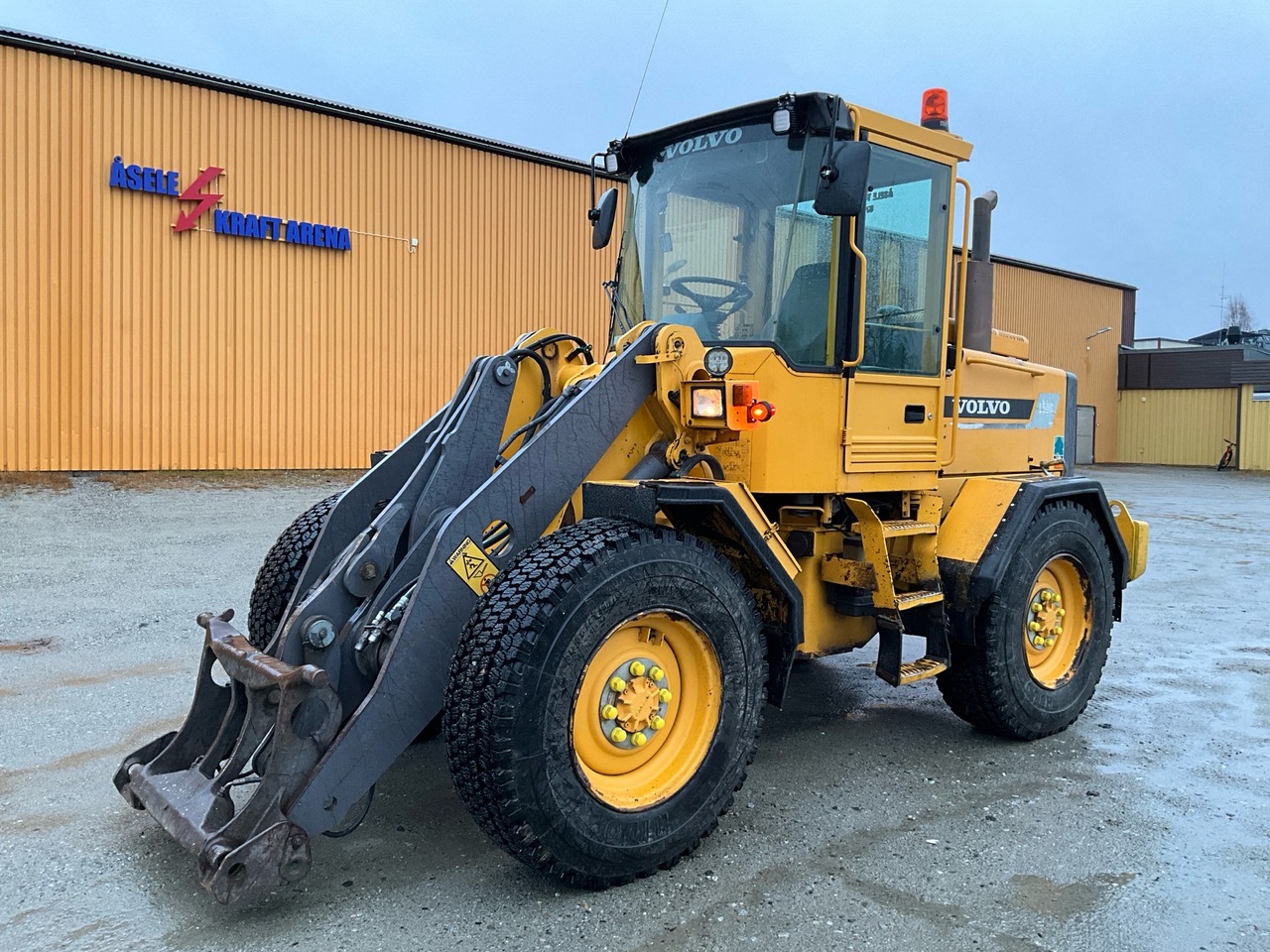 Volvo L50C - Wheel loader: picture 1 Volvo L50C - Wheel loader: picture 1