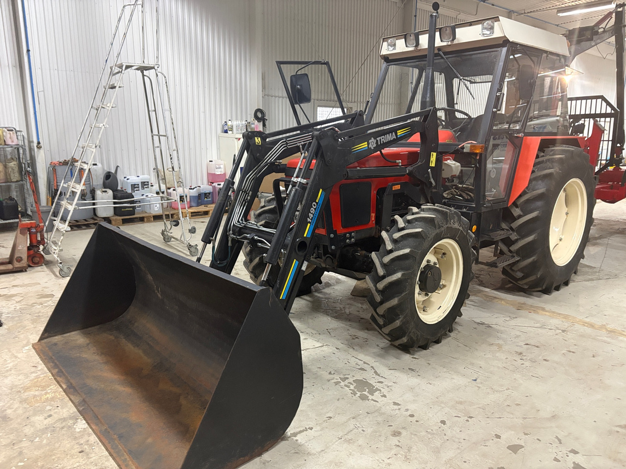 Zetor 4340 - Farm tractor: picture 1 Zetor 4340 - Farm tractor: picture 1