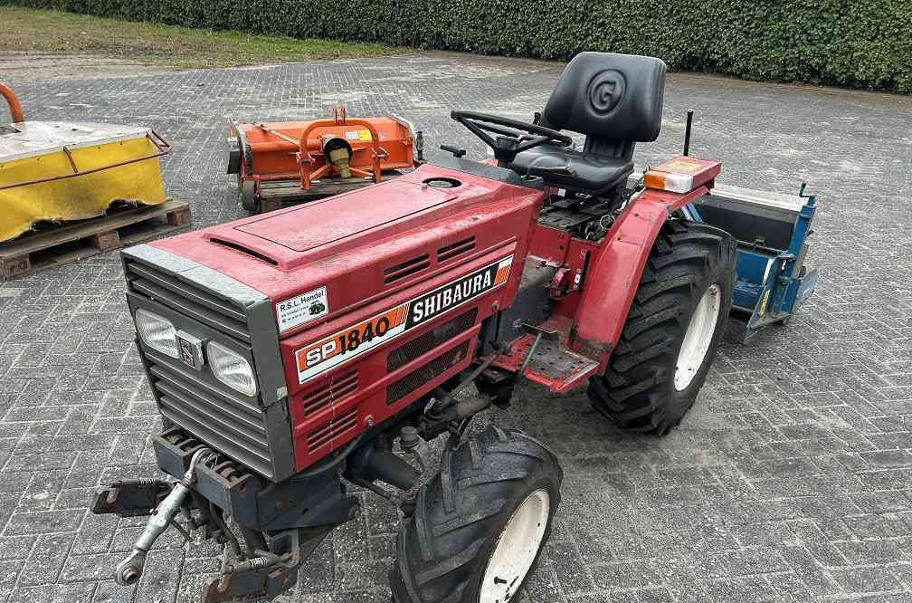 Shibaura sp 1840 - Farm tractor: picture 2 Shibaura sp 1840 - Farm tractor: picture 2