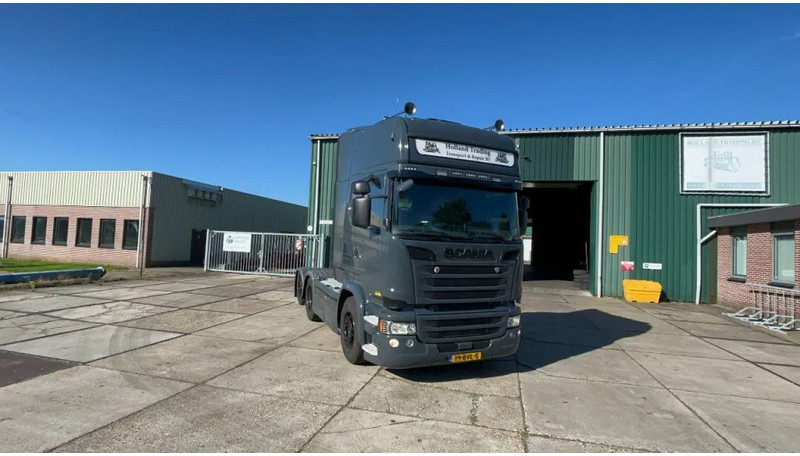Tractor unit Scania R730 Clean Nordic Scania R730 trekker BLACK ON GREY: picture 6