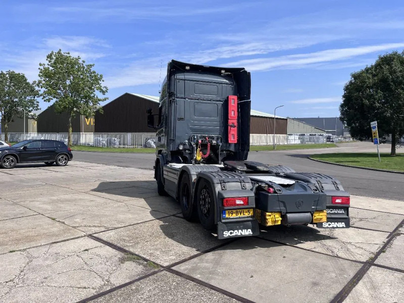 Tractor unit Scania R730 Clean Nordic Scania R730 trekker BLACK ON GREY: picture 17