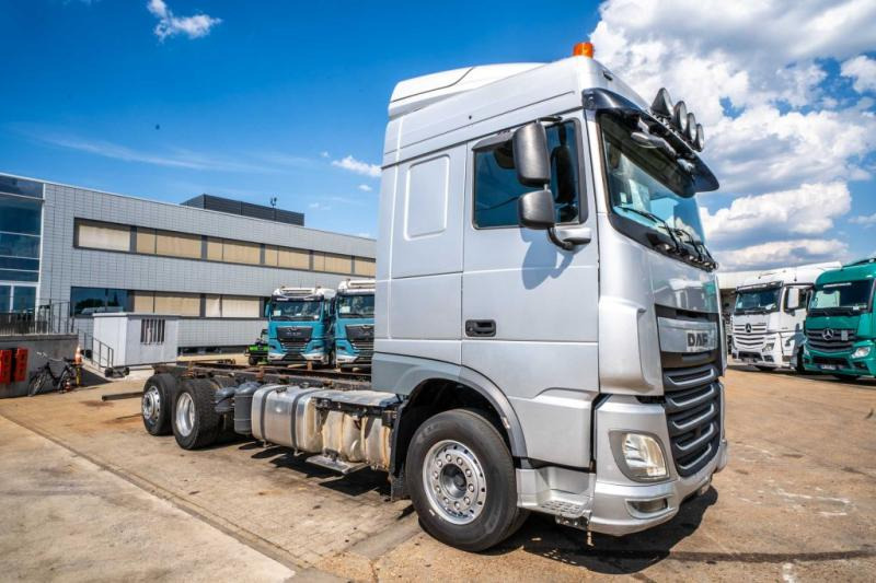 DAF XF 510 - Cab chassis truck: picture 2 DAF XF 510 - Cab chassis truck: picture 2
