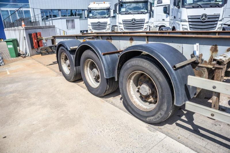 Leasing of Fruehauf CONTAINERCHASSIS 40' Fruehauf CONTAINERCHASSIS 40': picture 6