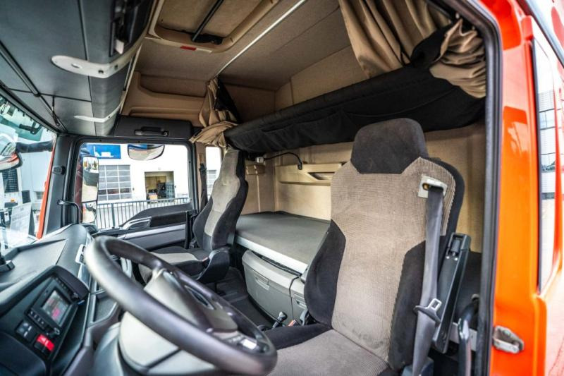 Tractor unit MAN TGX 18.470 XLX BLS+KIPHYDR.: picture 8