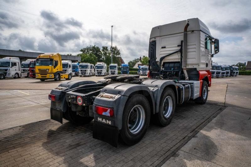 MAN TGX 33.560 XLX BLS+BIG AXLES+INTARDER - Tractor unit: picture 4 MAN TGX 33.560 XLX BLS+BIG AXLES+INTARDER - Tractor unit: picture 4