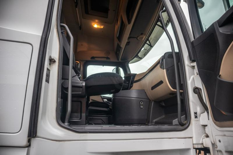 Leasing of Mercedes ACTROS 1845 HAD+KIPHYDR. Mercedes ACTROS 1845 HAD+KIPHYDR.: picture 9