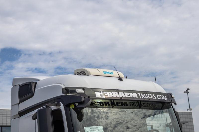 Mercedes ACTROS 1845 LS+VOITH - Tractor unit: picture 5 Mercedes ACTROS 1845 LS+VOITH - Tractor unit: picture 5