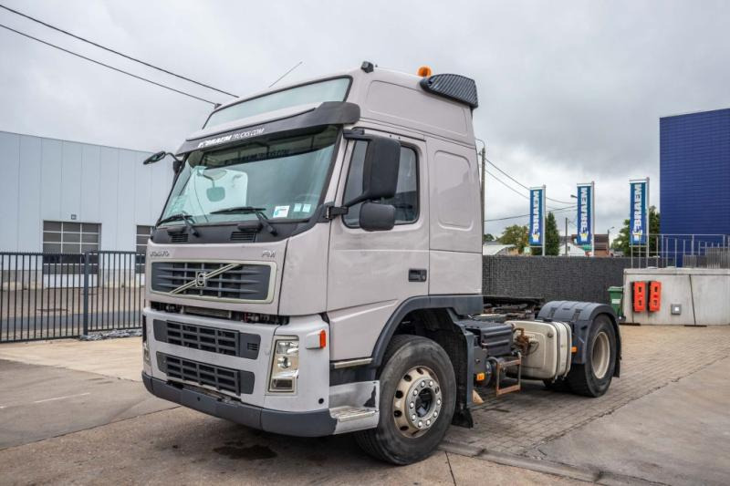 Volvo FM(FH) 420 GLOBE+KIPHYDR. - Tractor unit: picture 1 Volvo FM(FH) 420 GLOBE+KIPHYDR. - Tractor unit: picture 1