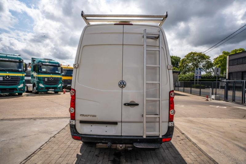 VW CRAFTER 2.0 TDI - Panel van: picture 5 VW CRAFTER 2.0 TDI - Panel van: picture 5