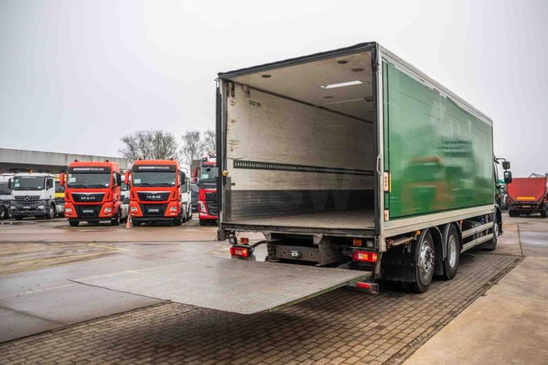 Volvo FE 300-6x2 - Box truck: picture 4 Volvo FE 300-6x2 - Box truck: picture 4
