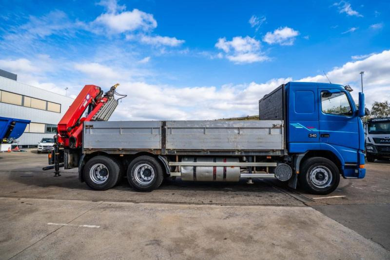 Volvo FH 12-340 - HMF 2420 K6 (2012) - Dropside/ Flatbed truck, Crane truck: picture 3 Volvo FH 12-340 - HMF 2420 K6 (2012) - Dropside/ Flatbed truck, Crane truck: picture 3