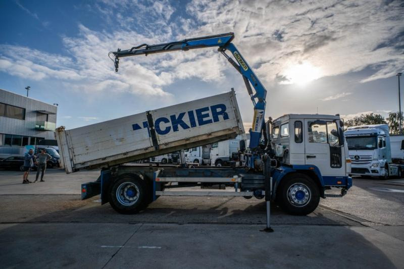 Volvo FL 619 - PK 9501 - Tipper, Crane truck: picture 3 Volvo FL 619 - PK 9501 - Tipper, Crane truck: picture 3