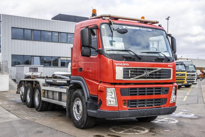 Volvo FM/FH 430-HIAB MULTILIFT XR26S - euro 5 - Hook lift truck: picture 2 Volvo FM/FH 430-HIAB MULTILIFT XR26S - euro 5 - Hook lift truck: picture 2