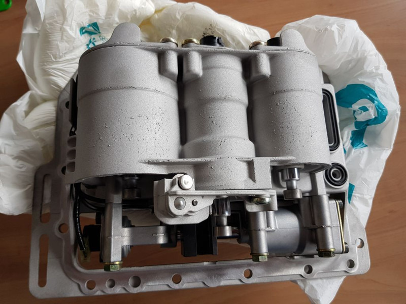 MAN AS Tronic GS3 Unit - Gearbox for Truck: picture 3 MAN AS Tronic GS3 Unit - Gearbox for Truck: picture 3