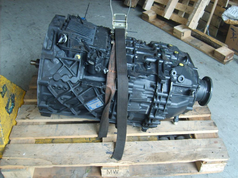 MAN ZF 12AS2301 / 1327030080/ 81320036869/81320039869 - Gearbox for Truck: picture 2 MAN ZF 12AS2301 / 1327030080/ 81320036869/81320039869 - Gearbox for Truck: picture 2