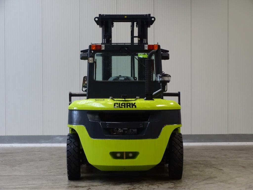Clark C80D900 - TRIPLEX - DEMO - Diesel forklift: picture 5 Clark C80D900 - TRIPLEX - DEMO - Diesel forklift: picture 5