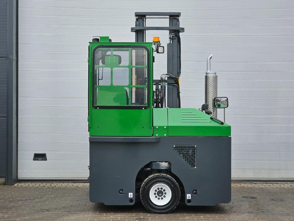 Combilift C3000 - 4-way reach truck: picture 4 Combilift C3000 - 4-way reach truck: picture 4